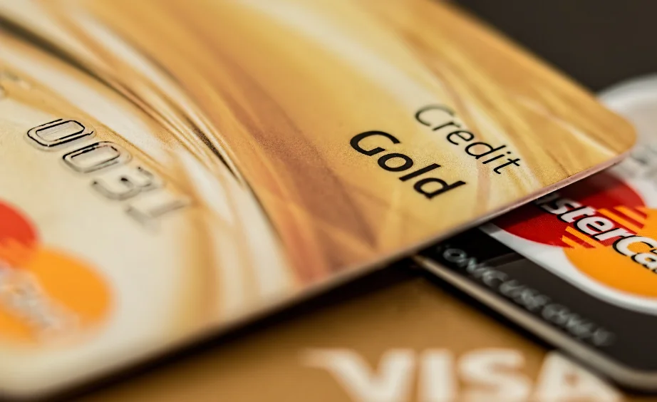 Por qué es importante tener una tarjeta de crédito